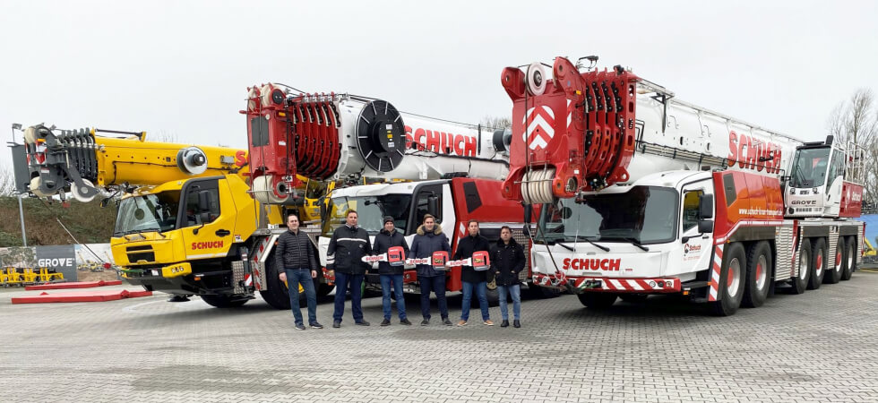 Schuch-Heavylift-Corporation-acquires-eight-new-Grove-mobile-cranes-1.jpg