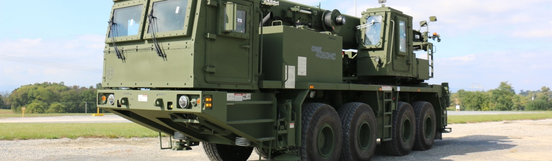 Manitowoc-starts-deliveries-of-Grove-GMK4060HC-all-terrain-cranes-to-the-Army-03.jpg