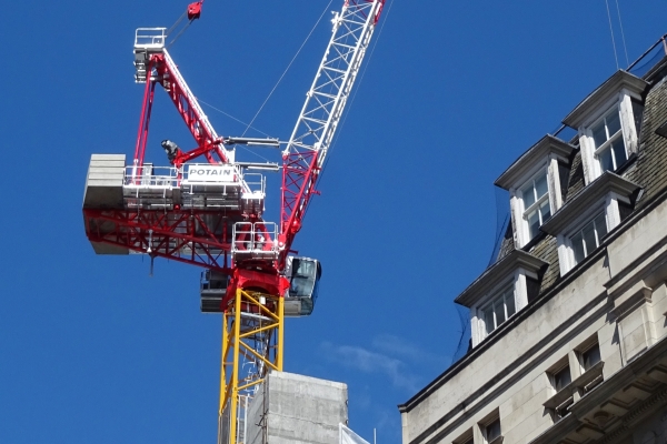 Bennetts-Cranes-deploys-worlds-first-Potain-MR-309-for-40-The-Broadway-project-in-London-UK-04.jpg