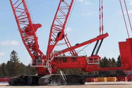 Manitowoc Grues Sur Chenilles A Fleche En Treillis